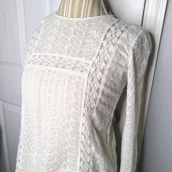 Zara sheer lace long sleeve top - Picture 4 of 7